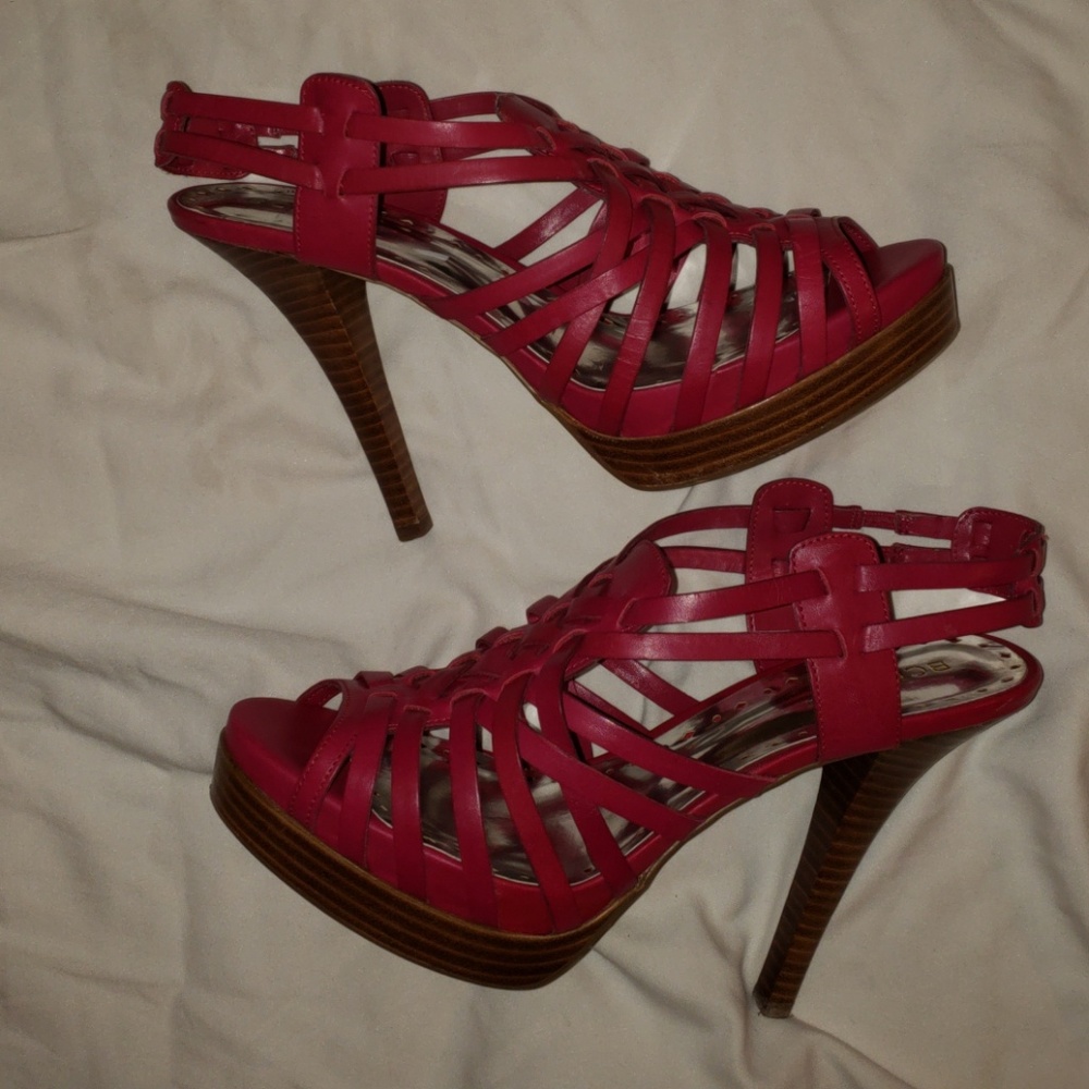 BCBGirls "Darma" Fuschia Heels Size 10B